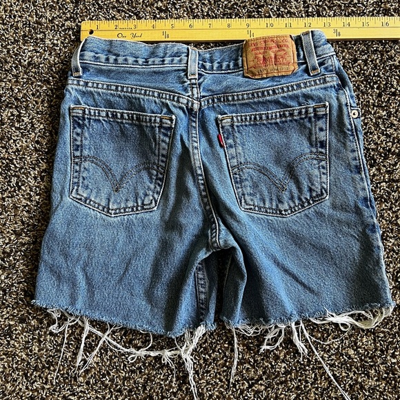 Levi's Relaxed Fit Blue Denim Jeans - Picture 3 of 4